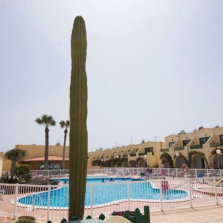 Fuerte Holiday Caleta City & Pool Appartement *